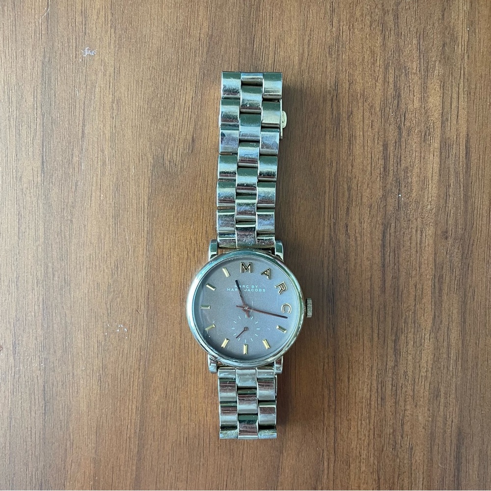 Marc Jacobs Gold Watch w Taupe Face